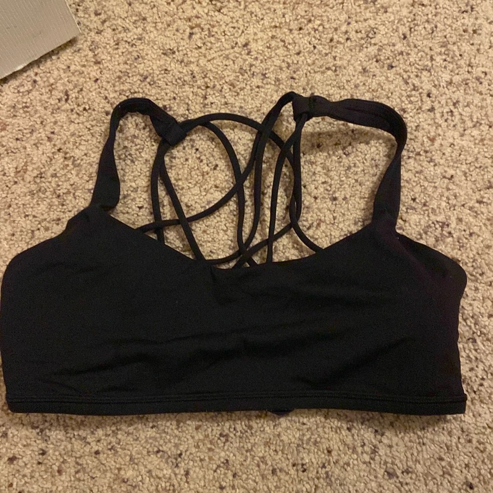 Lulu lemon sports bra